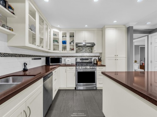 7170 Hecate Place, Vancouver, BC 