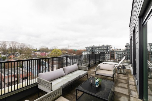 601-2235 Broadway E, Vancouver, BC 