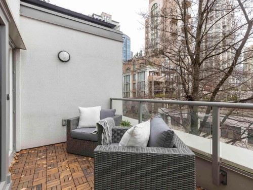 302-1323 Homer Street, Vancouver, BC 