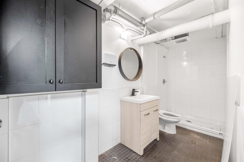 1130 Granville Street, Vancouver, BC 