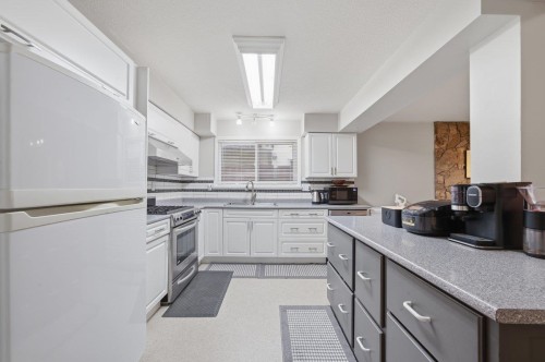 1155 Esperanza Drive, Coquitlam, BC 