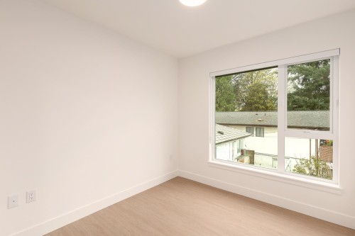 210-2235 Broadway E, Vancouver, BC 