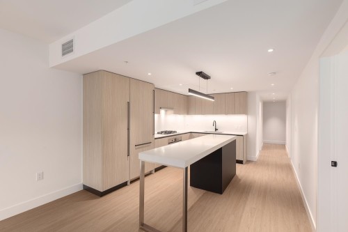 210-2235 Broadway E, Vancouver, BC 