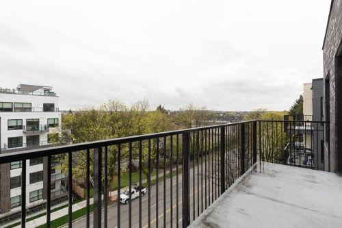 602-2235 Broadway E, Vancouver, BC 