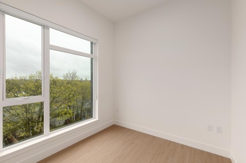 602-2235 Broadway E, Vancouver, BC 