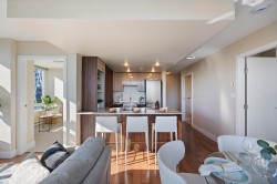 1801-1088 Richards Street  Vancouver, BC V6B 0J8