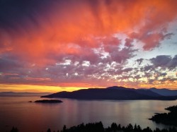 5478 W Vista Ct West Vancouver, BC V7W 3G8