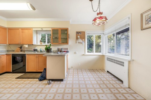 5432 Laurel Street, Burnaby, BC 