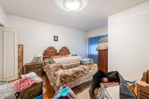 5432 Laurel Street, Burnaby, BC 