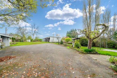 5432 Laurel Street, Burnaby, BC 