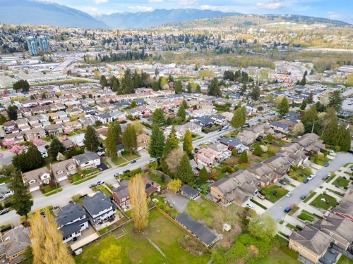 5432 Laurel Street, Burnaby, BC 