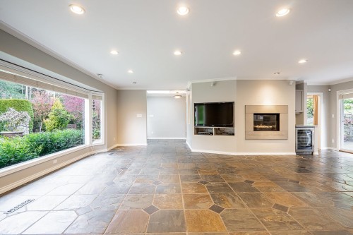 3980 Westridge Avenue, West Vancouver, BC 