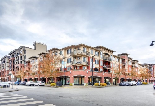 405-22638 119 Avenue  Maple Ridge, BC V2X 4L1