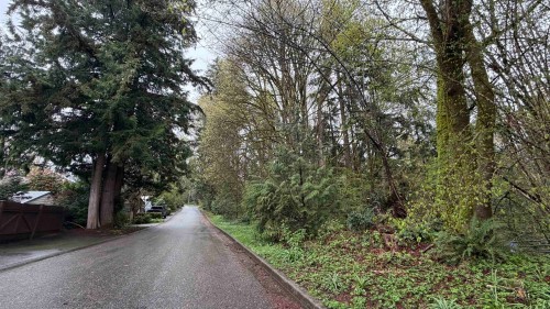 1852 Larson Road, North Vancouver, BC 