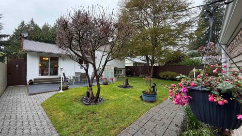 1852 Larson Road, North Vancouver, BC 