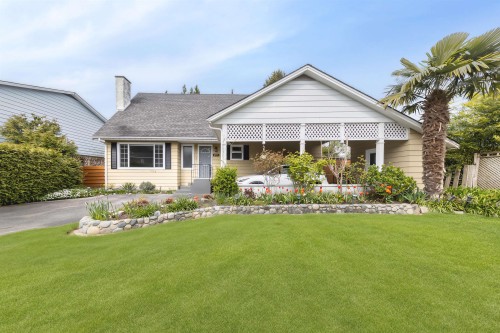 4713 46 Avenue  Delta, BC V4K 1N2