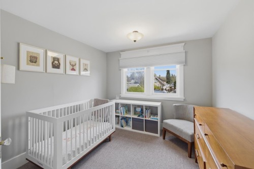 424 Keith Road E, North Vancouver, BC 