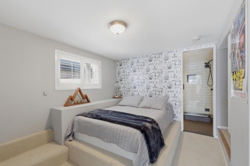 424 Keith Road E, North Vancouver, BC 