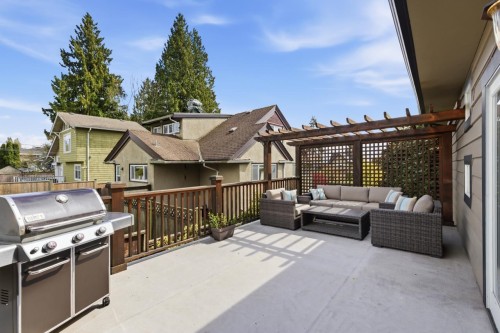 424 Keith Road E, North Vancouver, BC 