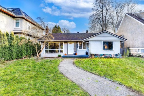 2016 48Th Avenue W, Vancouver, BC 