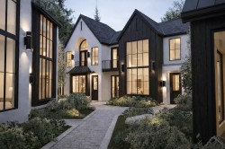 13-3712 Edgemont Boulevard  North Vancouver, BC V7R 2P7