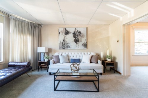 498 5Th Avenue E, Vancouver, BC 