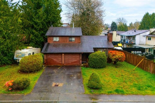11786 212 Street  Maple Ridge, BC V2X 8P9