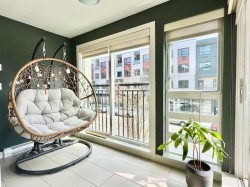 2XX-5555 Dunbar Street Vancouver, BC V6N 1W5