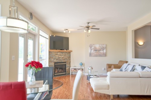 6169 Mika Road, Sechelt, BC 