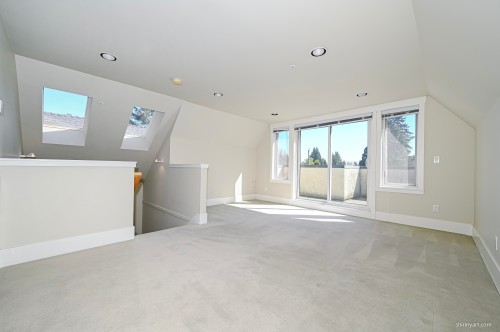 3998 32Nd Avenue W, Vancouver, BC 