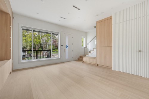 3116 42Nd Avenue W, Vancouver, BC 