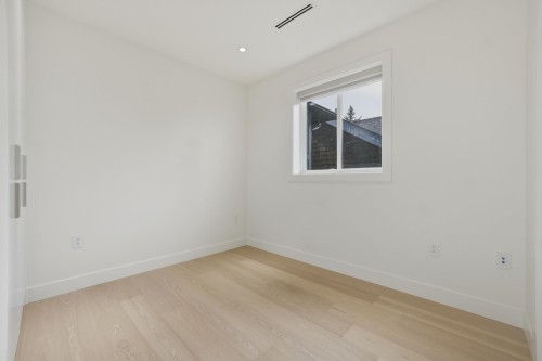 3116 42Nd Avenue W, Vancouver, BC 