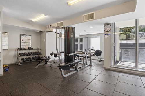 112 1St Avenue W, Vancouver, BC 