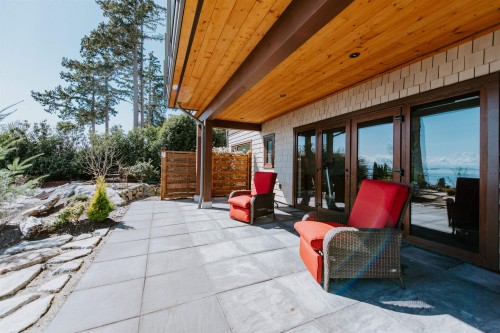 6035 Silverstone Lane, Sechelt, BC 