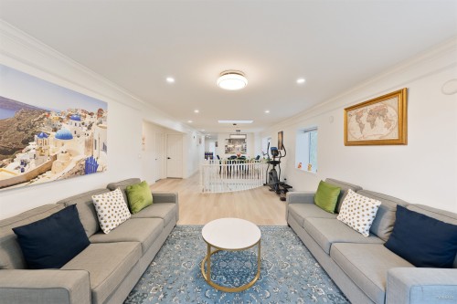 707 63Rd Avenue E, Vancouver, BC 