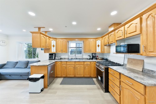707 63Rd Avenue E, Vancouver, BC 