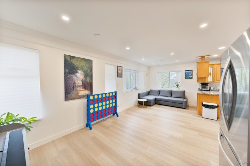 707 63Rd Avenue E, Vancouver, BC 