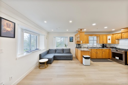 707 63Rd Avenue E, Vancouver, BC 