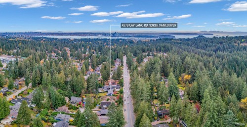 4578 Capilano Road, North Vancouver, BC 