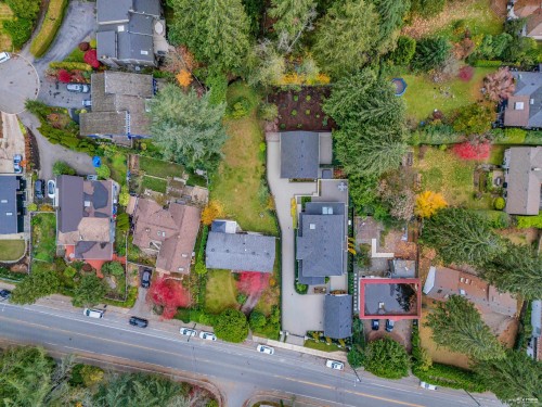 4578 Capilano Road, North Vancouver, BC 