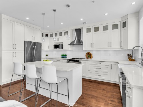 66 57Th Avenue E, Vancouver, BC 