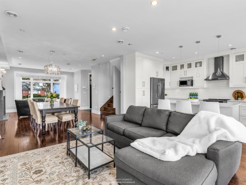 66 57Th Avenue E, Vancouver, BC 