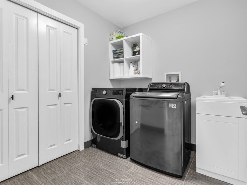 66 57Th Avenue E, Vancouver, BC 