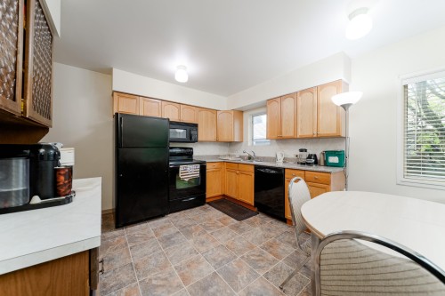 7475 Knight Street, Vancouver, BC 