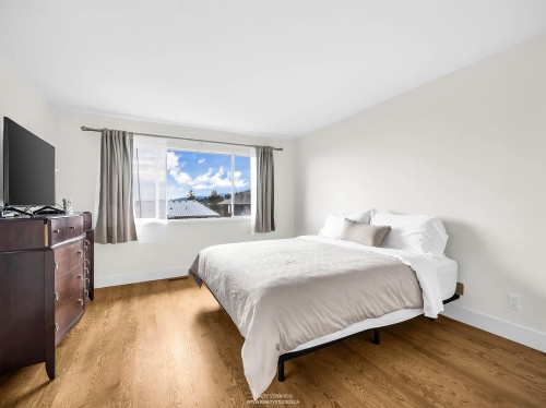 1405 20Th Street, West Vancouver, BC 