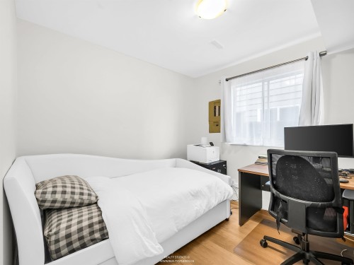 1405 20Th Street, West Vancouver, BC 