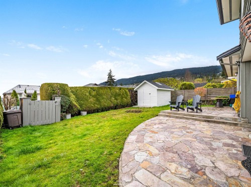 1405 20Th Street, West Vancouver, BC 