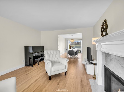 1405 20Th Street, West Vancouver, BC 