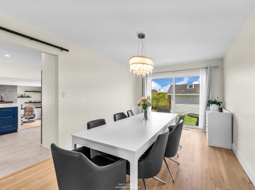 1405 20Th Street, West Vancouver, BC 