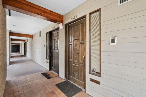 1465 Clyde Avenue, West Vancouver, BC 